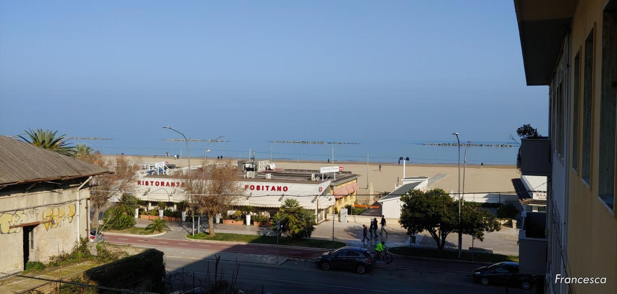 Casa Di Pipo - Appartamento Davanti Al Mare Pescara Kültér fotó