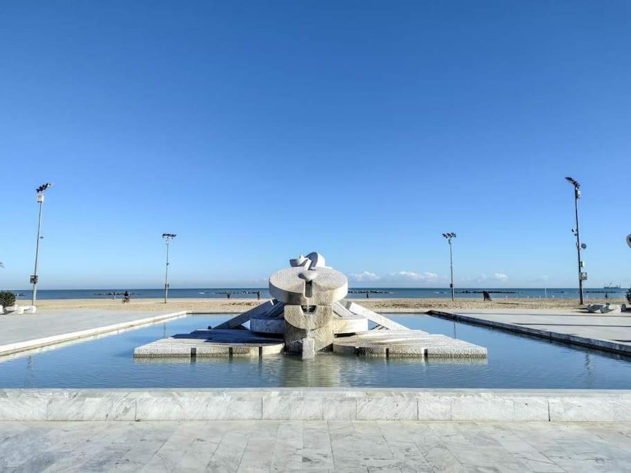Casa Di Pipo - Appartamento Davanti Al Mare Pescara Kültér fotó